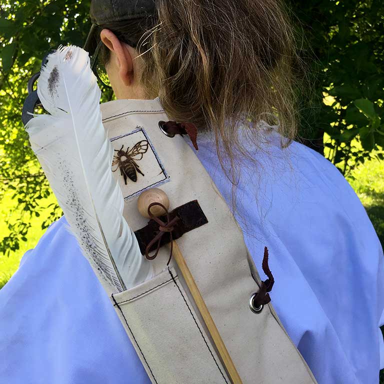 Bee Guardian Hive Tool Quiver girl
