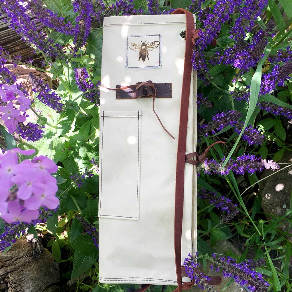 The Bee Guardian® Hive Tool Quiver