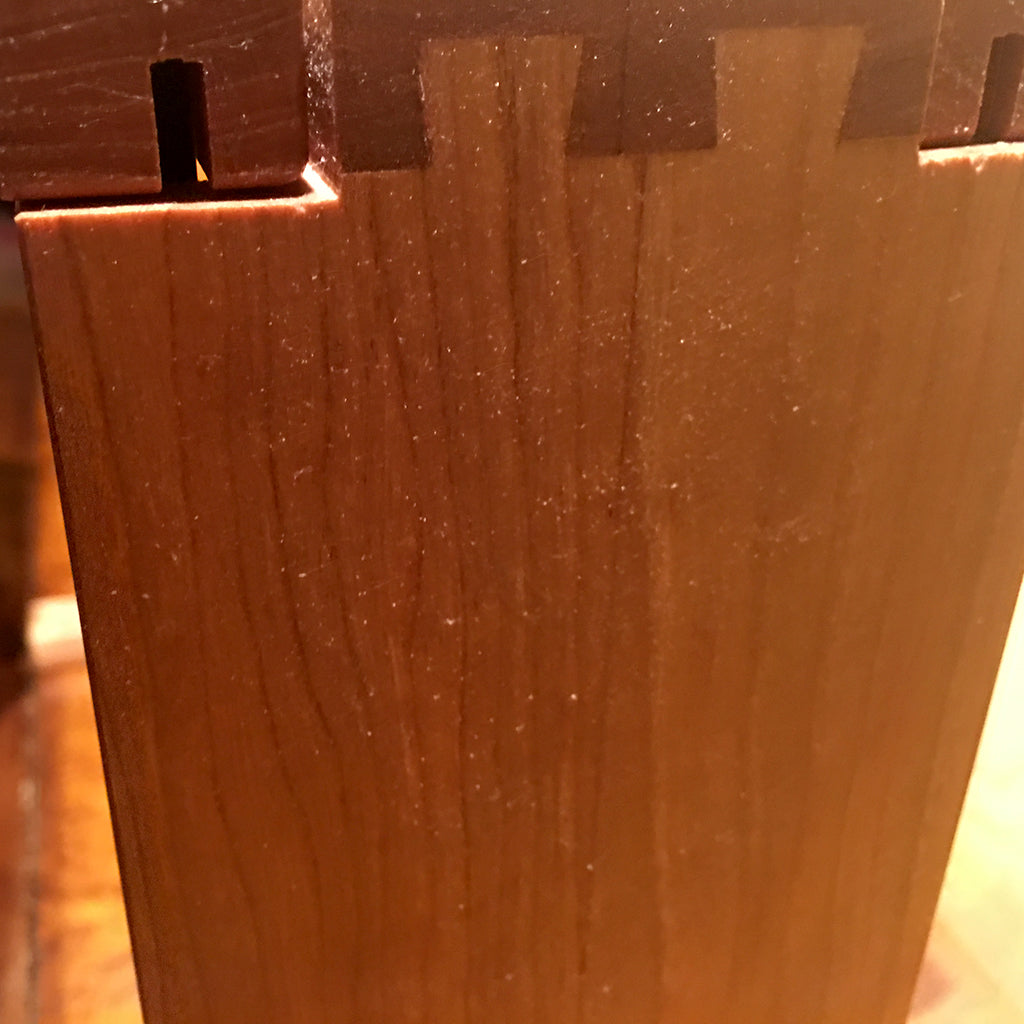 Glass Honeycomb Display - Golden Mean Hive or EU National  17-18&quot; bars